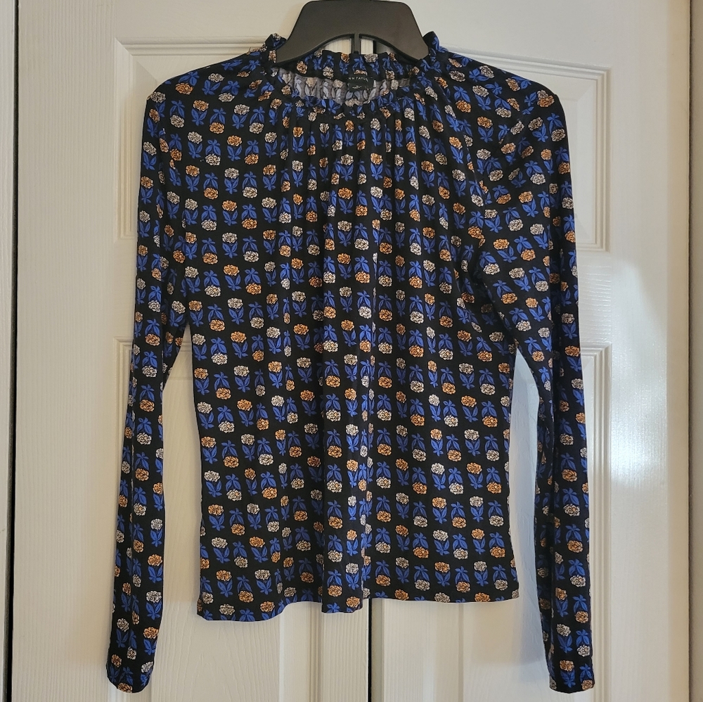 Ann Taylor long sleeve top